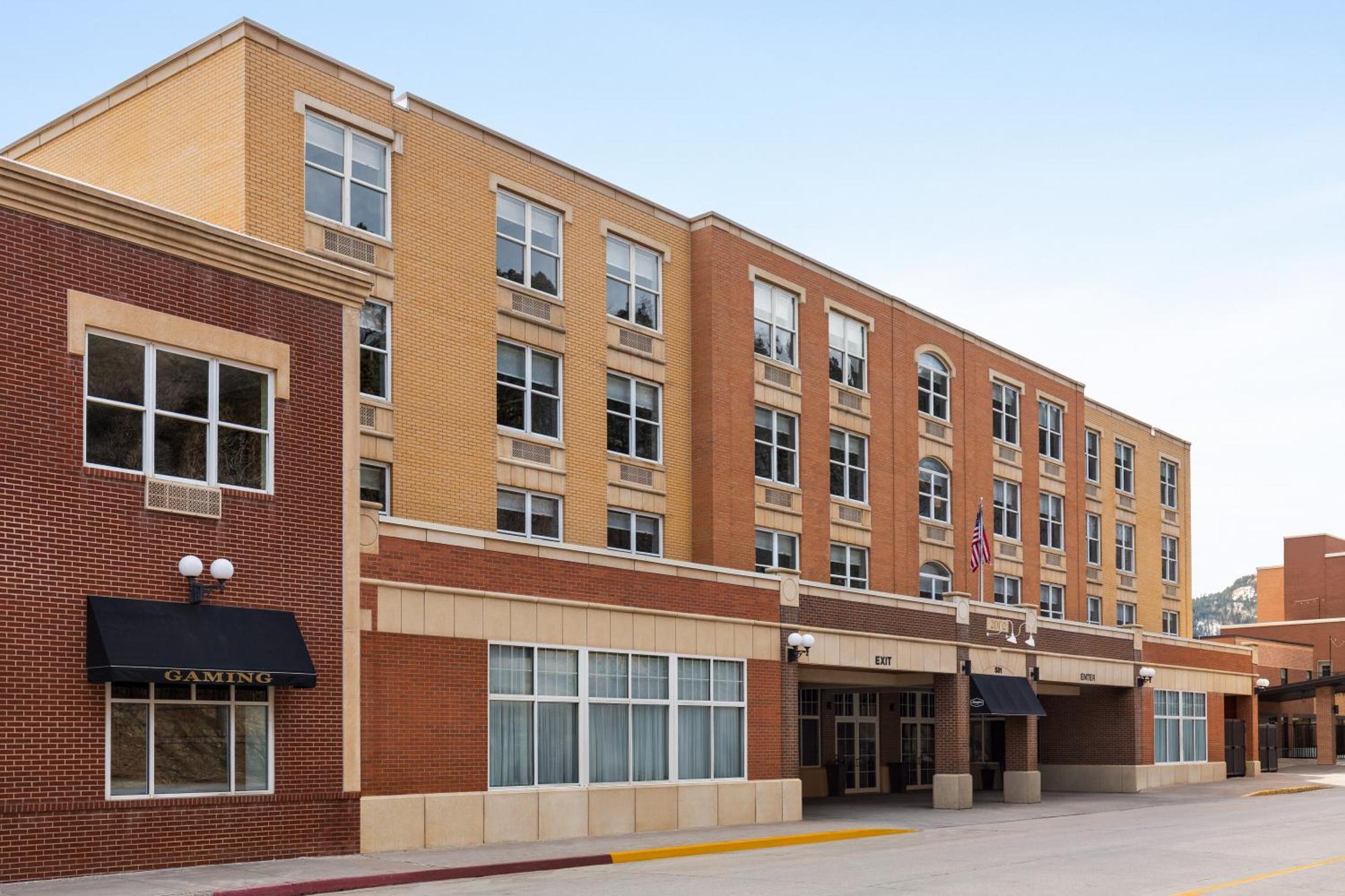 Hampton Inn At Tin Lizzie Gaming Resort Deadwood Exterior photo